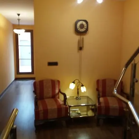 Villa Spacious With Pool In Empalme De Vilar - 300 M², 8 Guests *