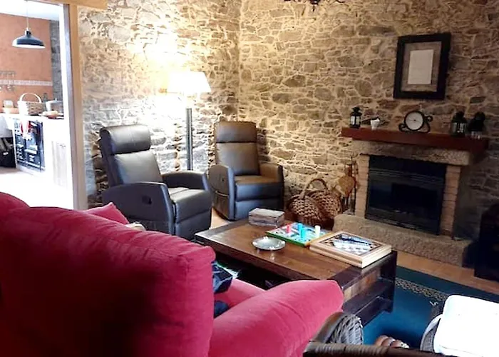 Spacious Villa With Pool In Empalme De Vilar - 300 M², 8 Guests * Vilar (Santiago)